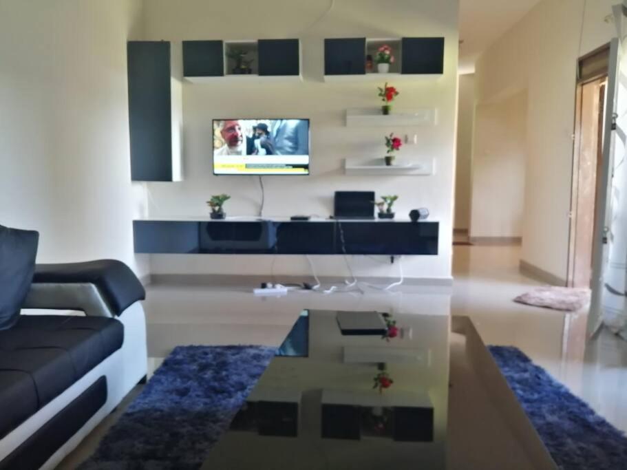 Spacious Zamtel Flat Lusaka Kültér fotó